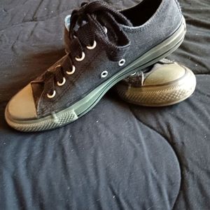 Womens converse 7.5